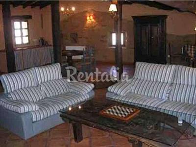 Salón-estar El Cáceres Descargamaría Casa