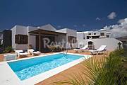 Villa Anna: con piscina y a 600 metros playa Lanzarote