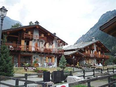 Gran Aosta Valtournenche House