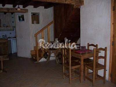 Taberna Segovia Cabañas de Polendos Casa