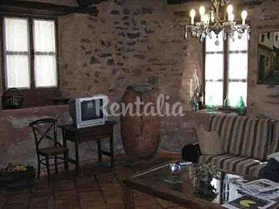 El Salón Cáceres Descargamaría Casa