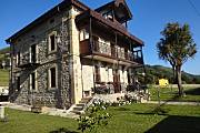 Villa for rent with swimming pool Cantabria