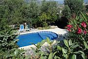 Andalusí-style Studio apartment ( sleeps 21 to 3 ) Granada