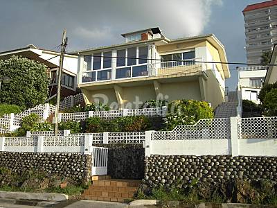 Maison de 3 chambres à 2 km de la plage Pontevedra