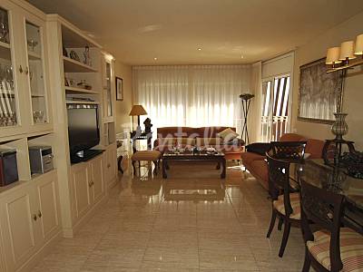 Apartamento en alquiler a 100 m de la playa Girona