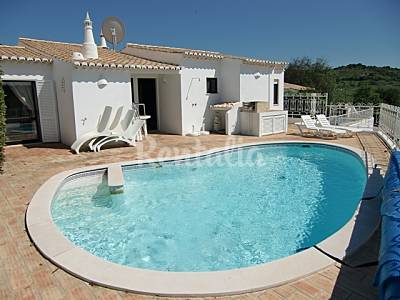 40 Houses for rent only 1300 meters from the beach Algarve-Faro