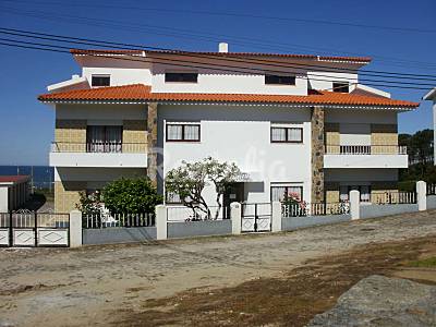 Apartment with 3 bedrooms only 500 meters from the beach Viana do Castelo