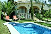 Villa de 4 a 5 plazas  (2 hab) a 1 km de la playa Alicante