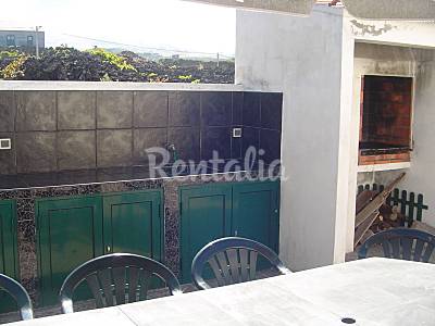 cook outside in the fresh air! Ocean Terrace Isle of Pico Madalena House