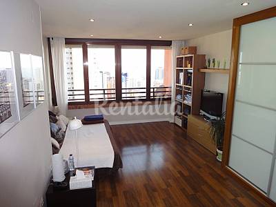 Apartamento planta 23 2 Apartamentos céntricos_Levante_Vistas Mar_Wifi Alicante