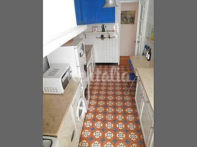 Charming Kitchen Lisbon Lisbon Apartment
