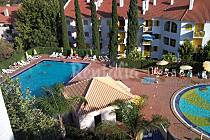 Piso T1 +1, 4 piscinas, urb. tour-Tavira Algarve-Faro