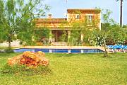 Villa en alquiler a 15 km de la playa Mallorca