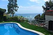 Villa per 14-16 persone in prima linea di spiaggia Girona