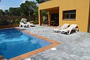 Villa en alquiler a 4 km de la playa Girona