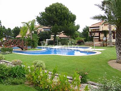 3 case per 4-16 persone in un Club di Golf Tarragona