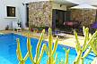 Casa de diseño con piscina en Rodalquilar  Almería