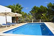 Villa con piscina y barbacoa a 300mts de la playa Ibiza