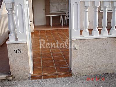 Alquilo apartamento bungalow nuevo Torrevieja Alicante