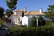 Apartment for 3 people 2 km from the beach Lisbon