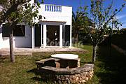 3 Aptos. de 2 y 3 hab. con piscina a 500 m. mar Menorca