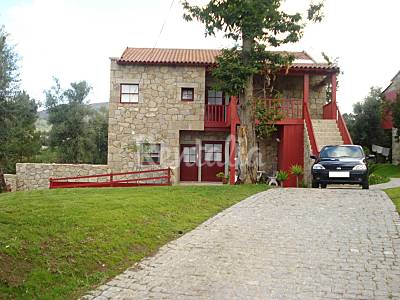 6 Exterior del aloj. Braga Amares Casa