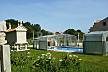 Piscina y horreo