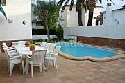 Villa for 5-7 people only 200 meters from the beach Tarragona