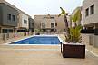 Bonita casa amplia con piscina y 50m de la playa  Barcelona
