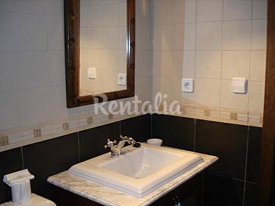 Apartment Bathroom Huesca Sallent de Gállego Apartment
