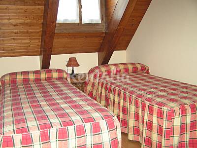 House Bedroom Lleida Bòrdes (Es) House