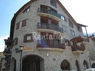 New 2 bedroom and views to Cerler Huesca