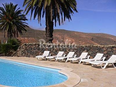 3 Piscina Lanzarote Haría Casa