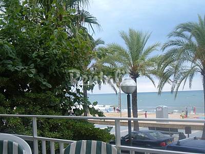 Apartamento de 3 habitaciones en 1a línea de playa Tarragona