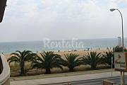 Apartamento de 2 habitaciones en 1a línea de playa Alicante