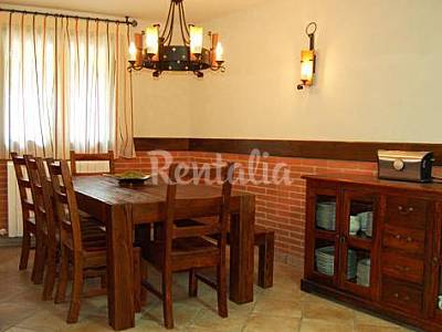 Pakienea Sala da pranzo Navarra Lana Casa
