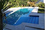 Casa con piscina  totalmente equipada a 2 km de la playa Lisboa